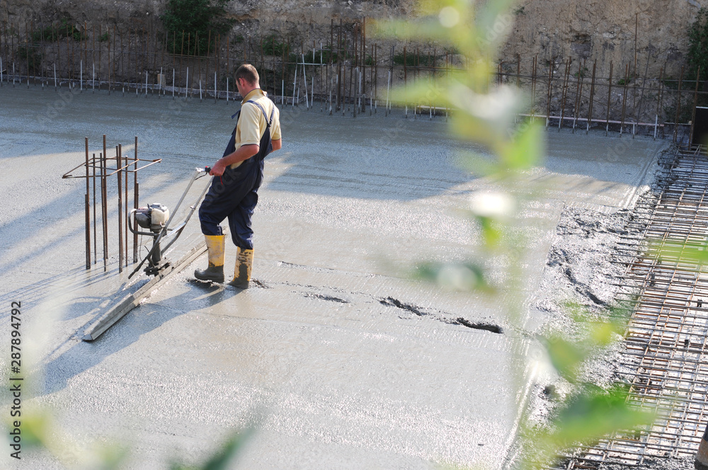 constructeurs en béton armé